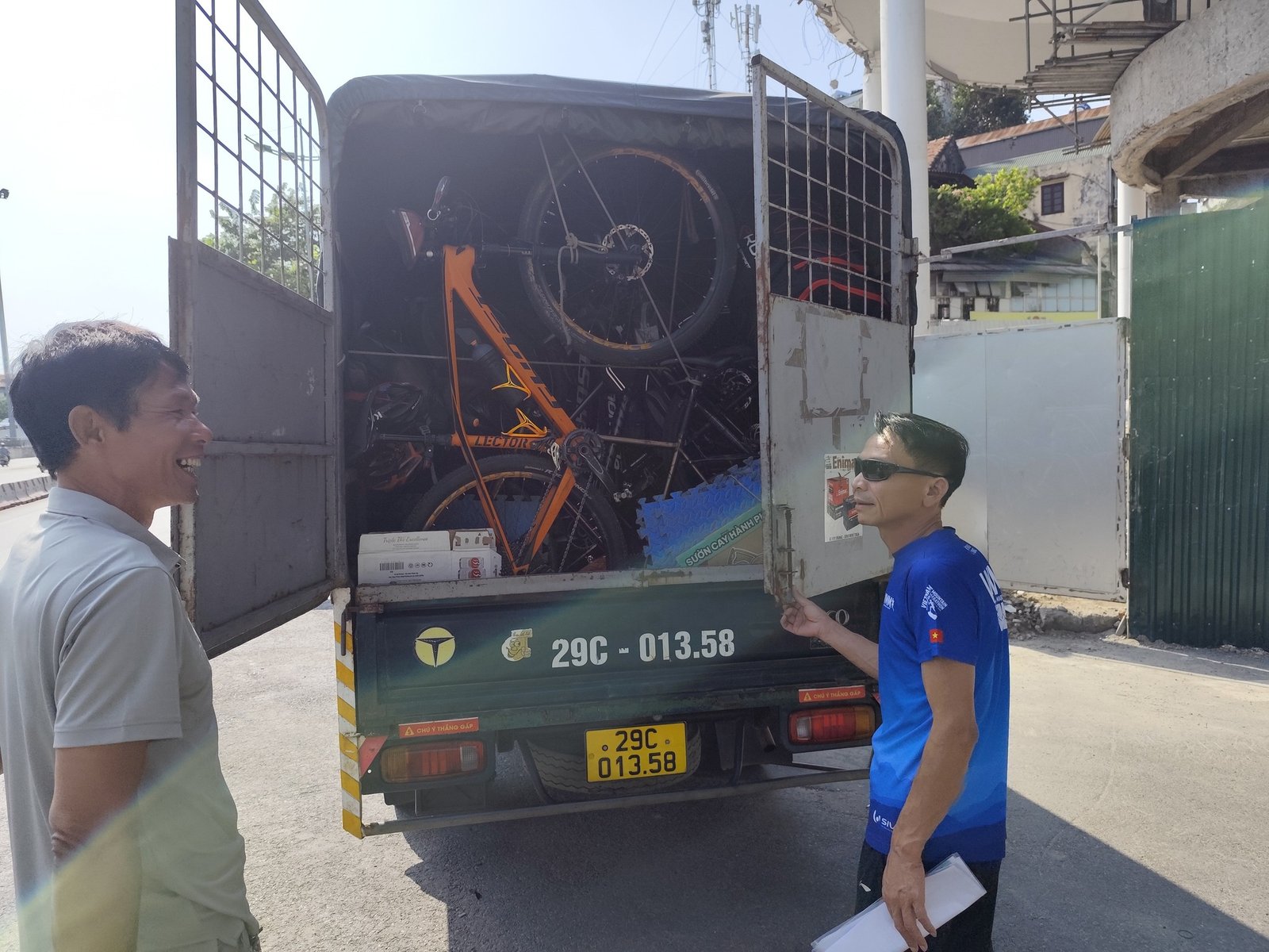 1778222956_cycle-tour-luang-prabang-to-hanoi-15-days (13).jpg